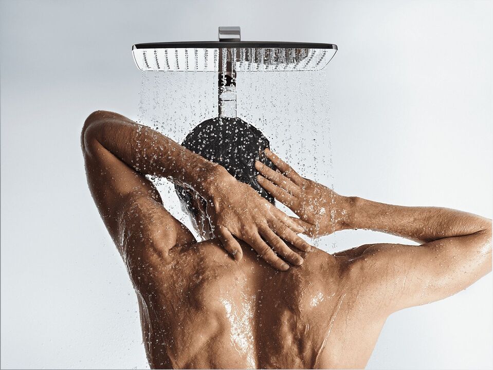 Opposite shower for strength